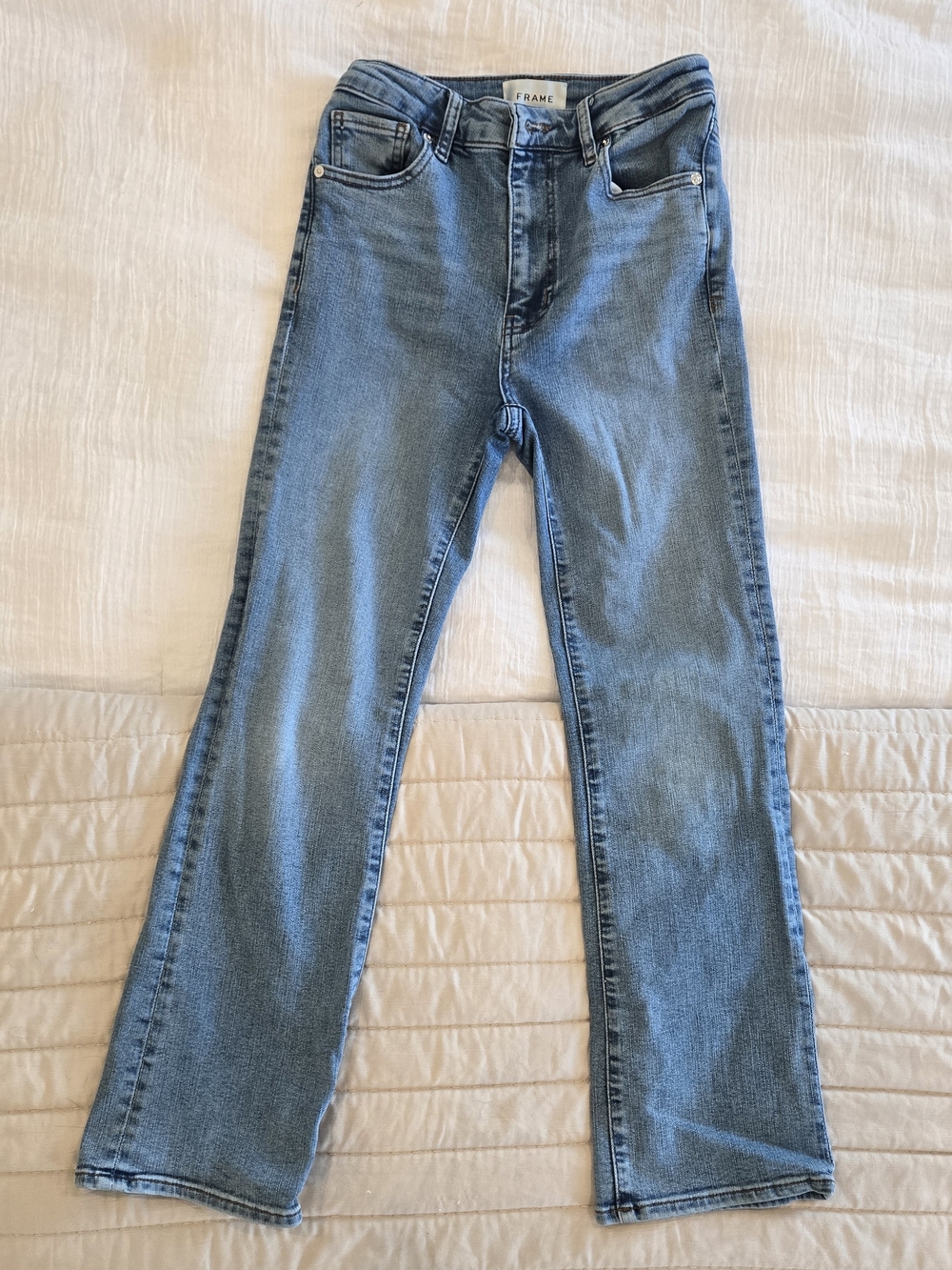 FRAME The Reboot Crop Jeans – Size 25 – Light Wash